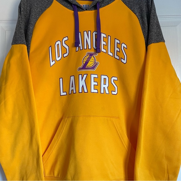 NWOT NBA Lakers Men’s Sweatshirt - Medium - Picture 4 of 6